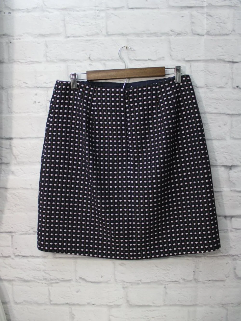 Ann Taylor Factory 8 Navy Embroidered Dot Back Zip Knee Length Skirt